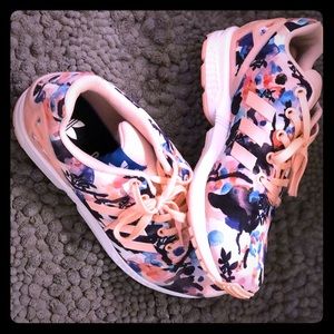 Addida’s tennis shoes.